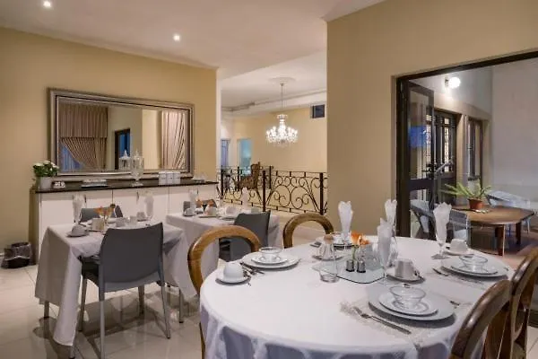 Auriols Guest House Parow 3*,  South Africa